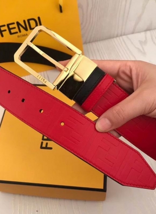 Fendi belt red
