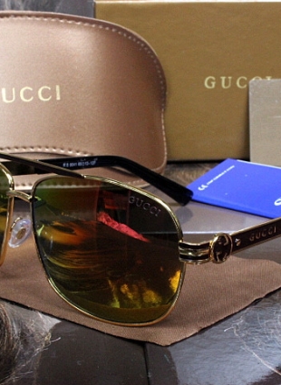 GG glasses