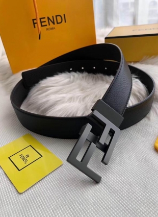Fendi belt black