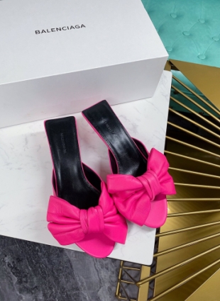 Balenciaga shoes pink