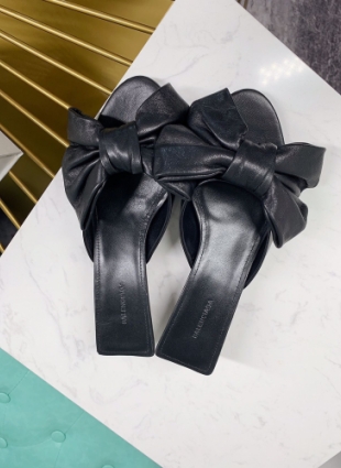 Balenciaga shoes black