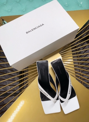 Balenciaga shoes white