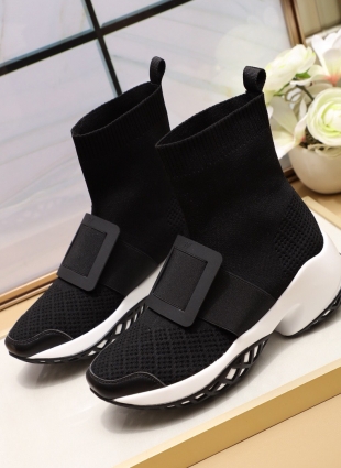 Roger Vivier boots black