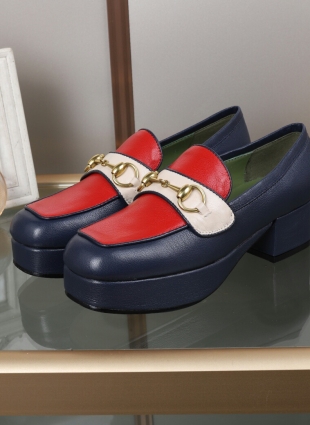 Gucci shoes dark blue and red
