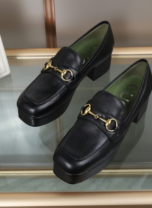 Gucci shoes black
