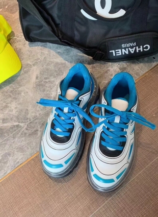 Balenciaga sneakers white and blue