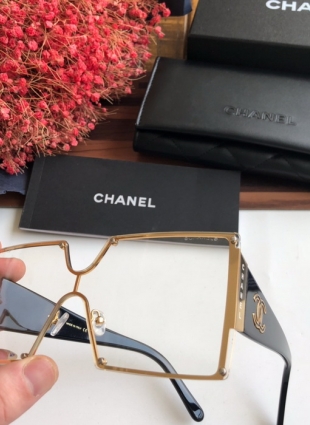 CHANEL glasses