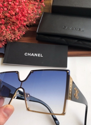 CHANEL glasses