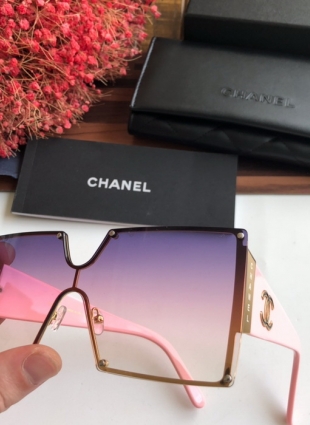 CHANEL glasses