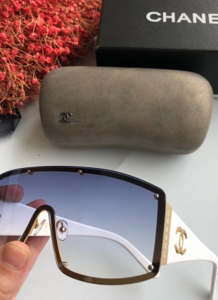 CHANEL glasses