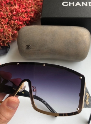 CHANEL glasses