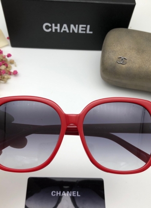 CHANEL glasses