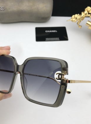CHANEL glasses