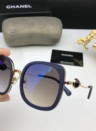 CHANEL glasses