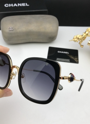 CHANEL glasses