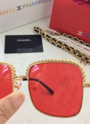 CHANEL glasses