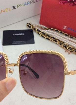 CHANEL glasses