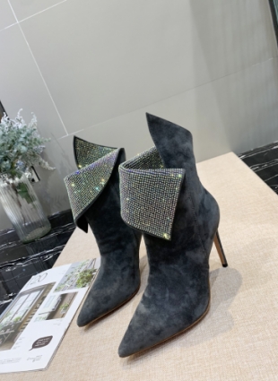 Aquazzura boots gray