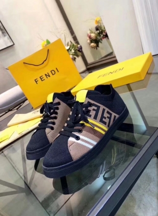 Fendi sneakers black