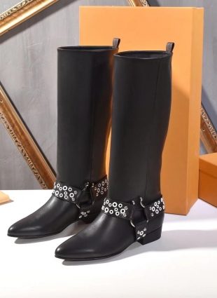 Louis Vuitton boots black