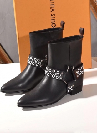 Louis Vuitton boots black