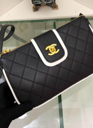 Chanel bag 23 cm