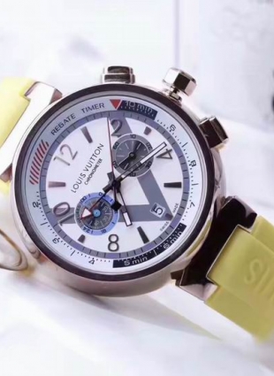 Louis Vuitton watch gold