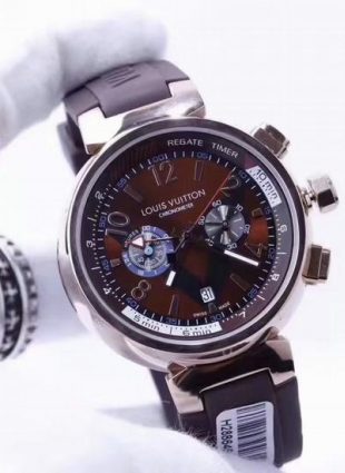 Louis Vuitton watch gold