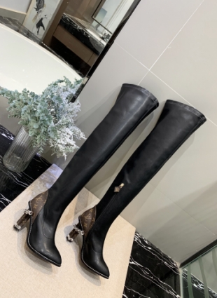 Louis Vuitton boots black