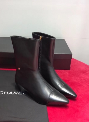 Chanel boots black