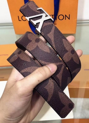 Louis Vuitton belt