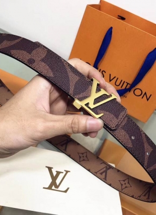 Louis Vuitton belt