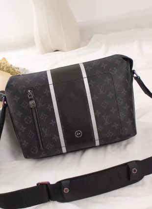 Louis Vuitton man shoulder bag