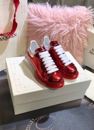 Alexander McQueen sneakers red