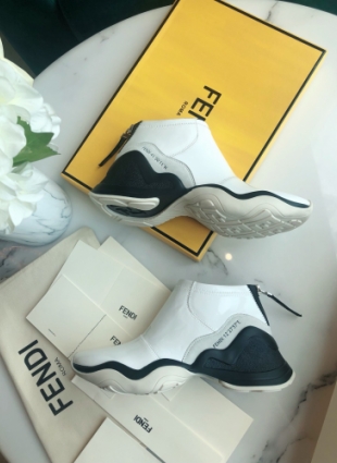 Fendi sneakers white