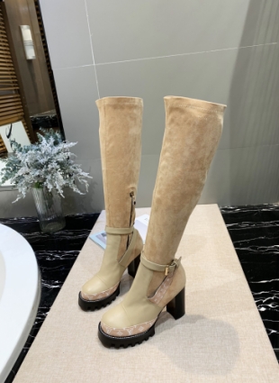 Louis Vuitton boots beige