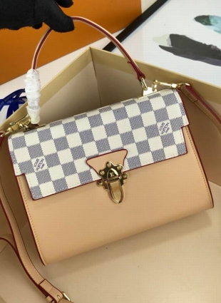 Louis Vuitton bag size 25x18x11 cm