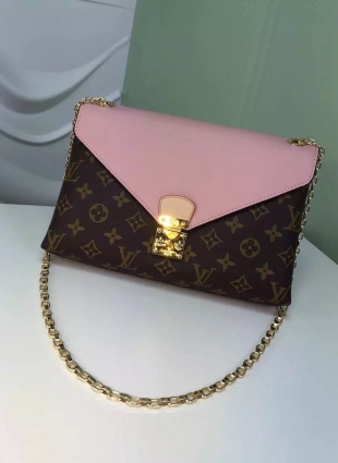 Louis Vuitton bag Size:27x16x6 cm