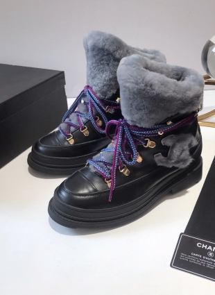 Chanel boots black