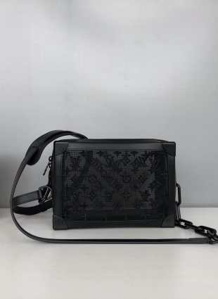Louis Vuitton bag 25x18x10 cm