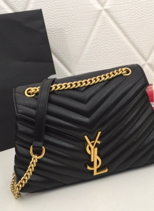 Yves Saint Laurent bag 28x17x8.5 cm