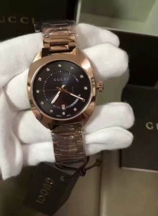 Gucci watch