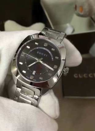 Gucci watch