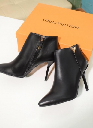 Louis Vuitton shoes
