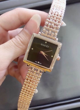 Gucci watch