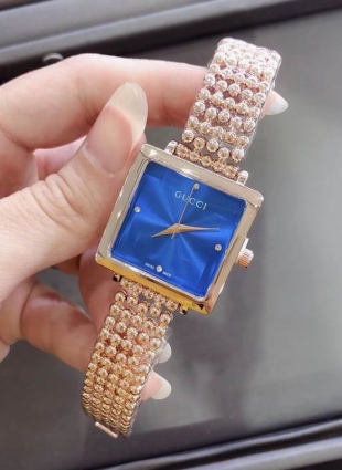 Gucci watch