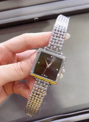 Gucci watch