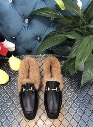 Gucci shoes black