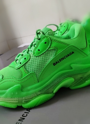 Balenciaga sneakers green