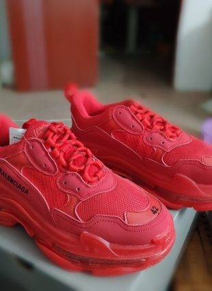 Balenciaga sneakers pink